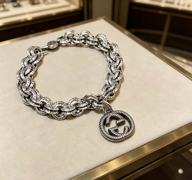 Gucci Bracelet 05yxs89